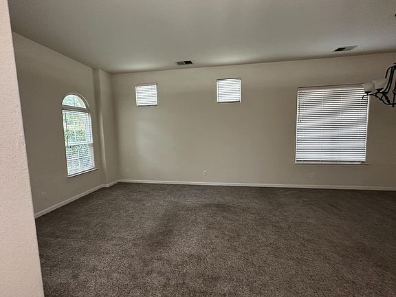 5th image of 11590 Stonebrook Dr