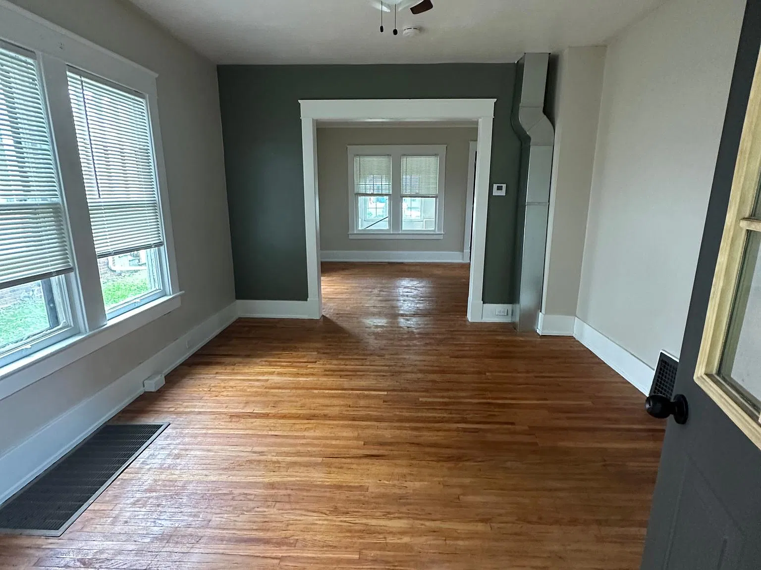 4 bed, 1248 sqft, $2,200 — Photo 4