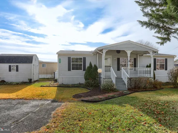 735 Palm City Park, Annville, PA 17003