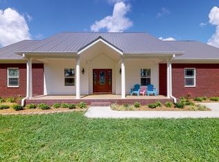 3014 Old Nashville Hwy, Mc Ewen, TN 37101