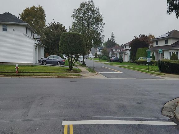 5th image of 72 Ridge Dr
