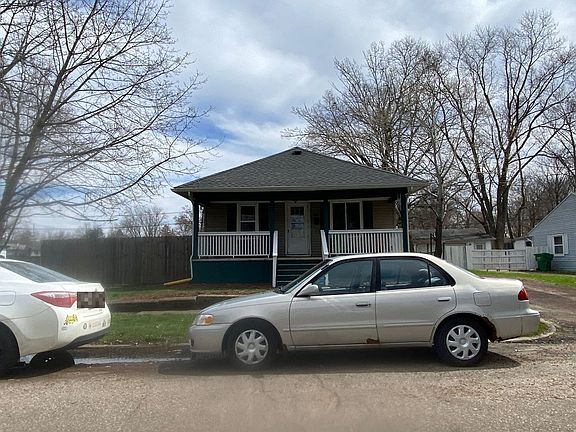 2nd image of 1301 N 8th St