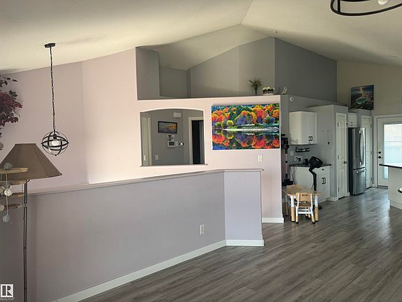 5th image of 10 Mackenzie Ranch Way