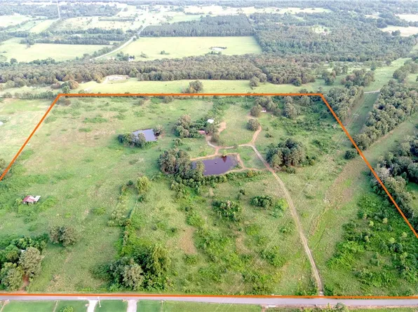 4903 Quail Ridge Rd, Ozark, AR 72949