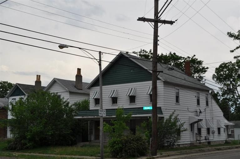 2nd image of 26 E Helena St
