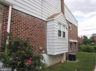 8831 Dewees St, Philadelphia, PA 19152