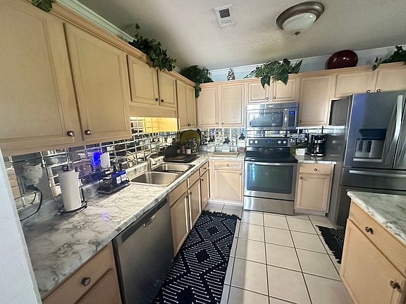 4th image of 713 Bramblegate Rd