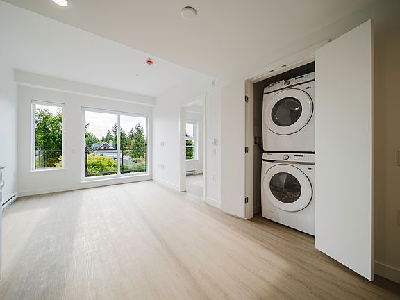 2nd image of 6028 Dunbar St #1566254