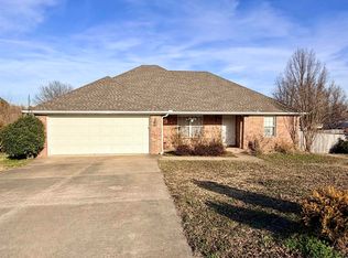 1705 S 11th St, Paragould, AR 72450