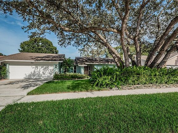 4th image of 2561 Frisco Dr