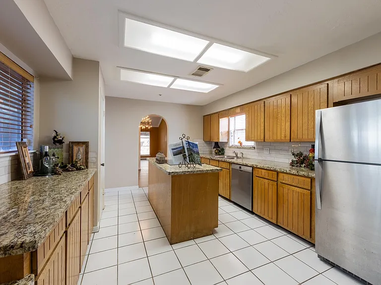 6030 Gallant Forest Dr — Photo 13