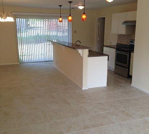 2nd image of 3930 University Dr