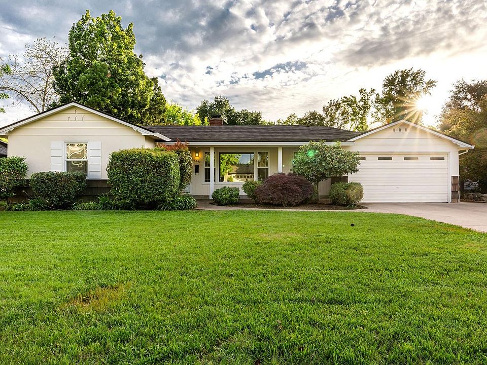 1st image of 1443 El Nido Way