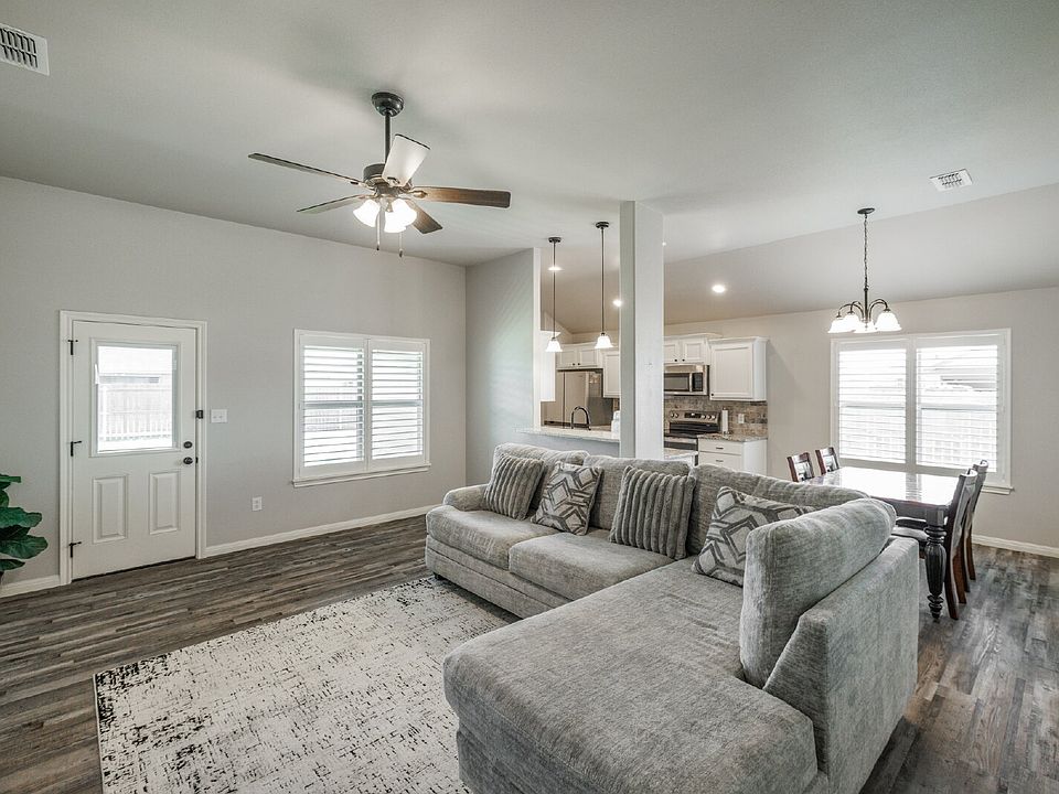 1st image of 1839 Sweetwater Ln