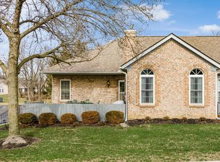 280 Villa Oaks Ln, Gahanna, OH