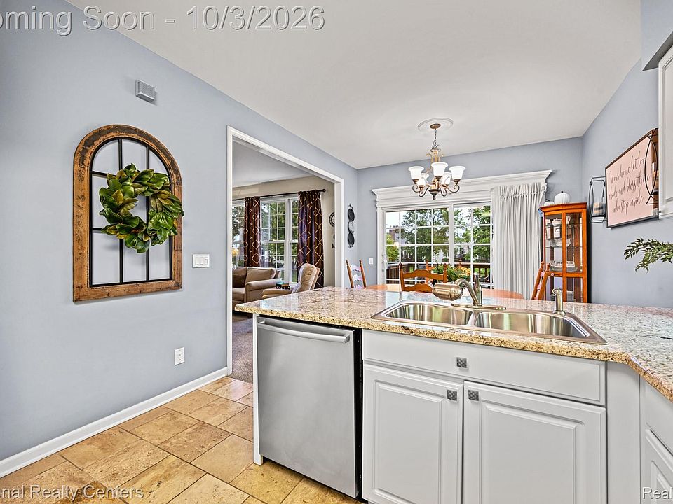 16342 Brookwood Ct, photo 21