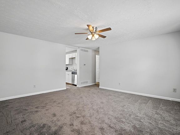 3rd image of 9161 Trelawney Ct