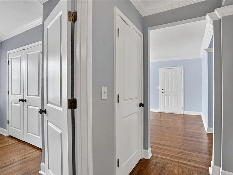 115 Peachtree Memorial Dr NW #C4 — Photo 16
