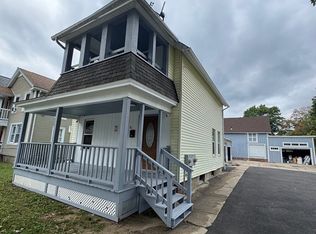 86 Alden St, Springfield, MA 01109