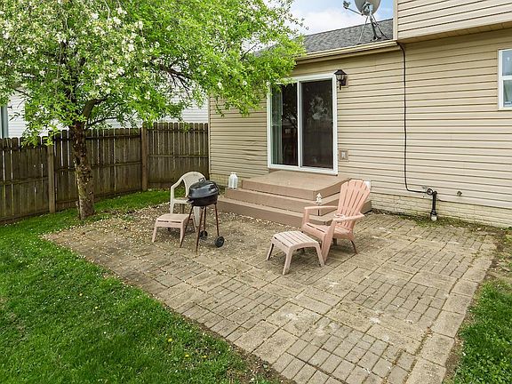 3rd image of 3044 Fayburrow Dr