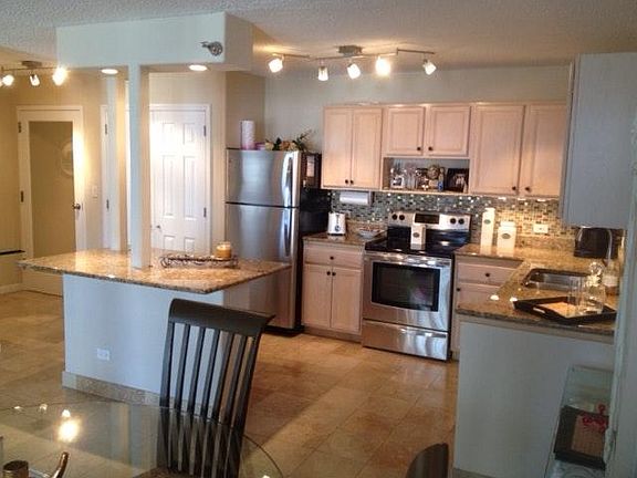 2nd image of 70 W Huron St APT 804