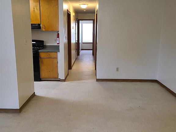 3rd image of 910 E Baars St Unit A