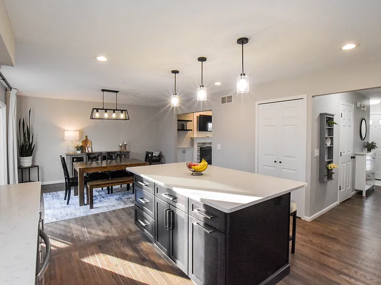 2049 Laurel Oak Dr — Photo 8