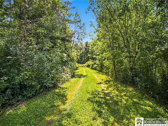 3rd image of 3117 W Oak Hill Rd