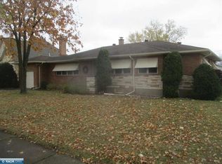 2326 9th Ave E, Hibbing, MN 55746