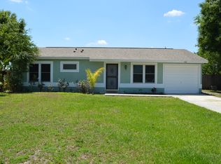 1395 24th St SW, Vero Beach, FL 32962