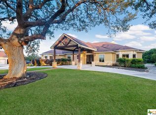 546 Rebecca Creek Rd, Canyon Lake, TX 78133