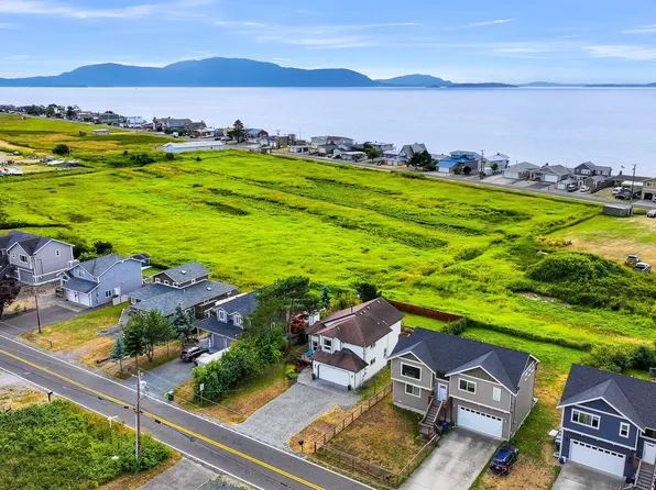 4393 Saltspring Drive, Ferndale, WA 98248