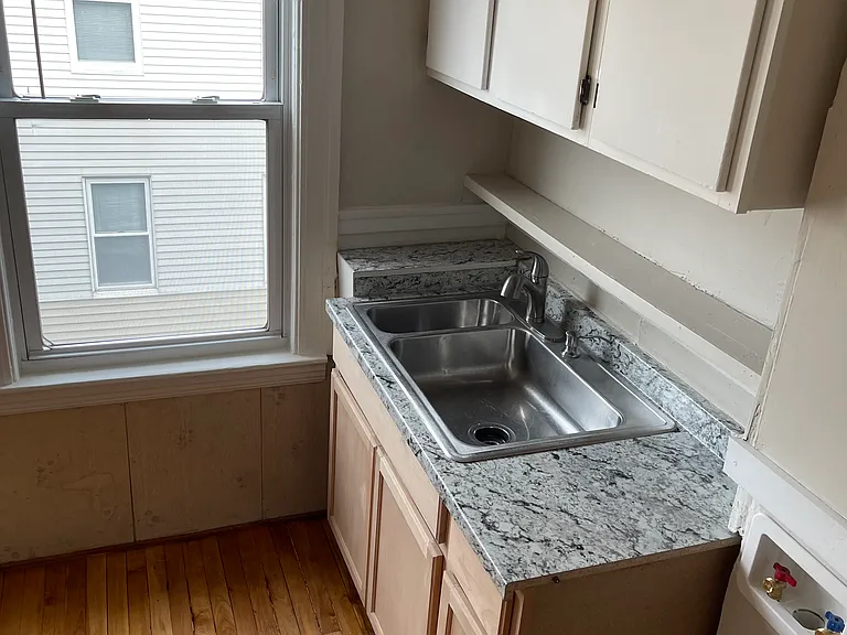10 Fairbanks St #3L — Photo 11