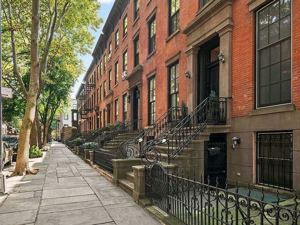 1st image of 126 Pacific St #G