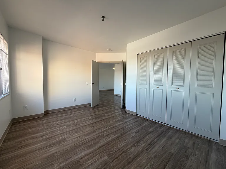 2 Bedroom