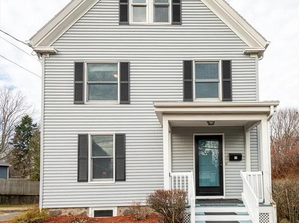 17 Lynnfield St, Peabody, MA 01960