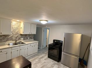 187 8th St #1, Manistee, MI 49660