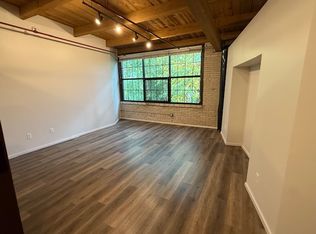 533 Columbia Ave APT 258, Holland, MI 49423