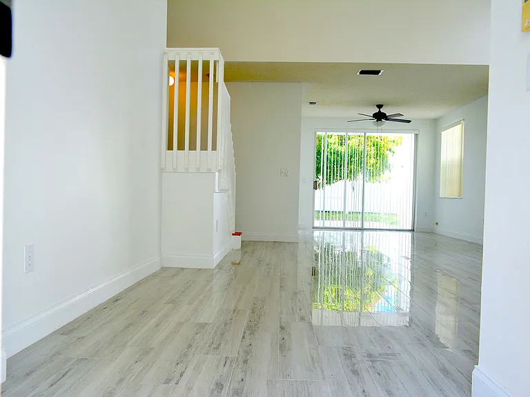 3003 Caffia Way — Photo 3