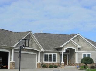 57913 Blue Heron Dr, Goshen, IN 46528