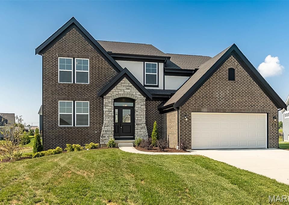 1st image of 328 Kingsbarns Ct
