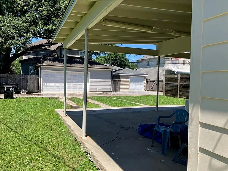 6618 Marshal Foch St — Photo 21