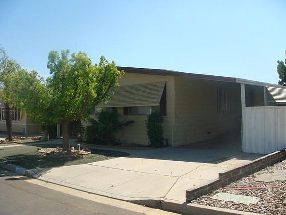 2nd image of 26065 Butterfly Palm Dr