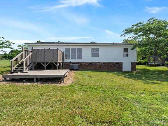 2nd image of 110 Cenco Dr
