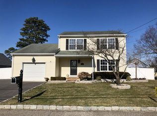 1244 Windward Ave, Beachwood, NJ
