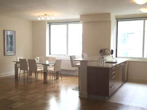 400 West 63rd Street 315 image 3 of 14