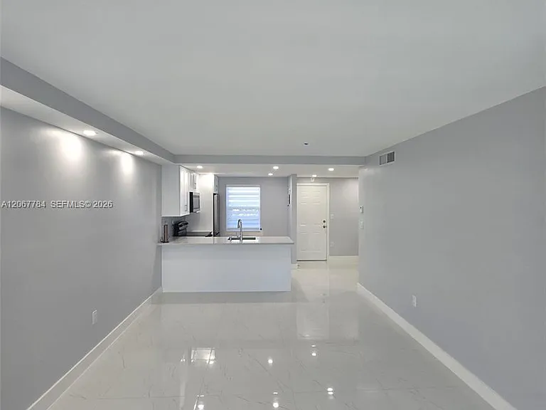 9440 Fontainebleau Blvd #212 — Photo 6