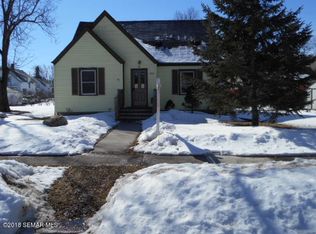 608 3rd Ave SE, Waseca, MN 56093