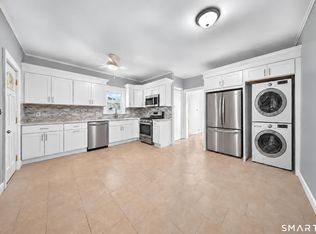 274 Park St #1, Bridgeport, CT 06608