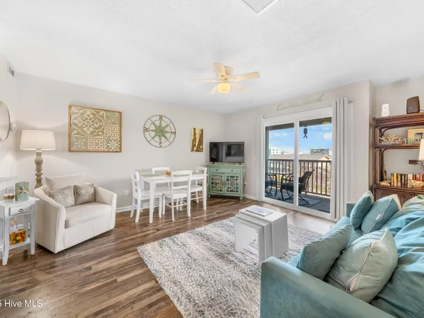 200 S Lake Park Boulevard S #3b, Carolina Beach, NC 28428